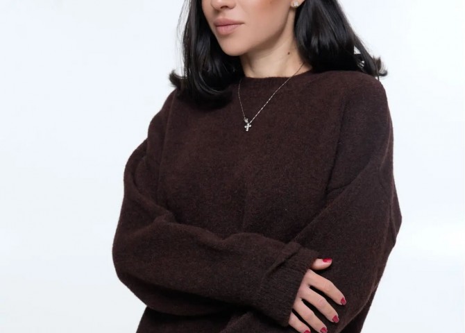 Види светрів: які повинні бути у вашому гардеробі цієї зими?