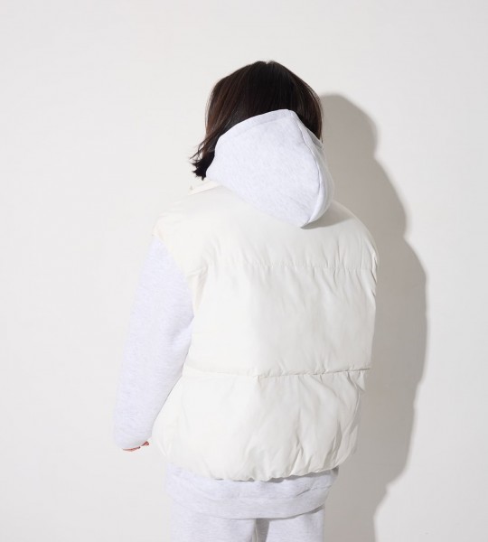 Жилетка Frost Guard Біла | Showroom By Nona — зображення 4