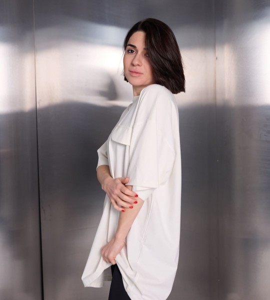 Футболка Oversize Glow Молочна | Showroom By Nona — зображення 4