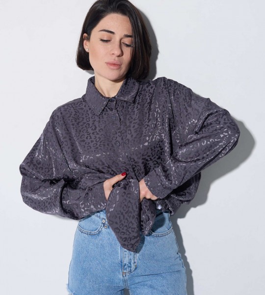 Сорочка Leopard Shine Графіт | Showroom By Nona — зображення 2 Сорочка Leopard Shine Графіт | Showroom By Nona — зображення 2