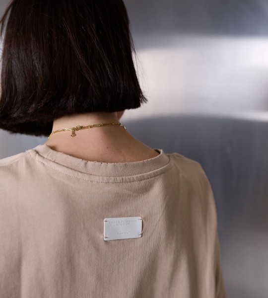 Футболка Casual Raw Edge Tee Беж | Showroom By Nona — зображення 4