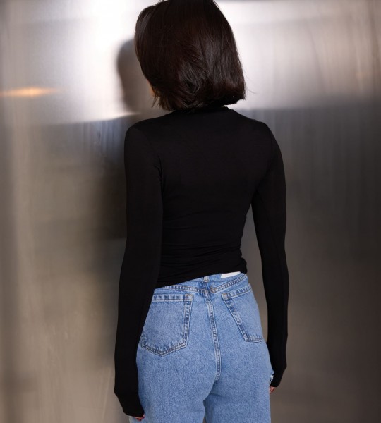 Лонгслів Silhouette Soft Чорний | Showroom By Nona — зображення 3 Лонгслів Silhouette Soft Чорний | Showroom By Nona — зображення 3