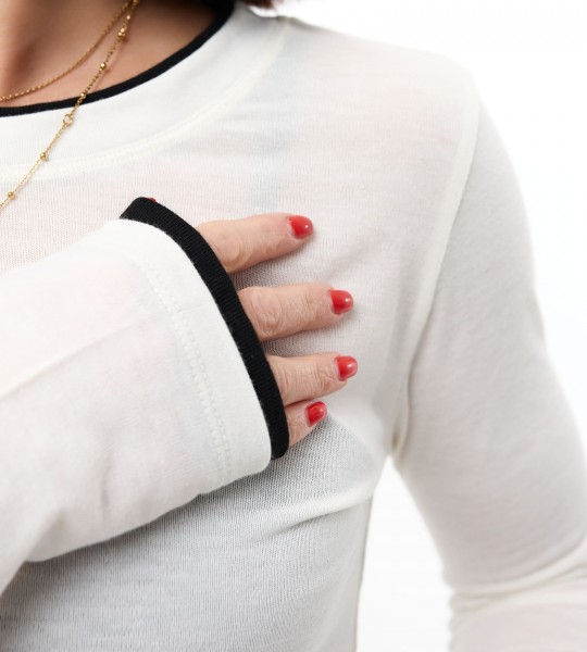 Лонгслів Contrast Edge Білий   | Showroom By Nona — зображення 4