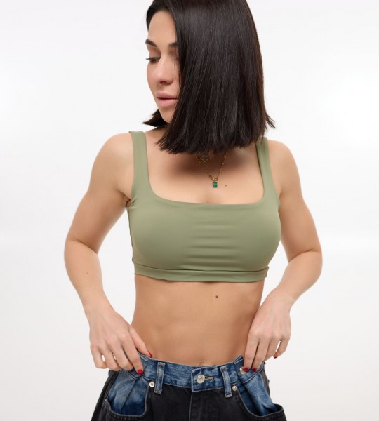 Топ базовий з квадратним вирізом Оливка | Showroom By Nona — зображення 3