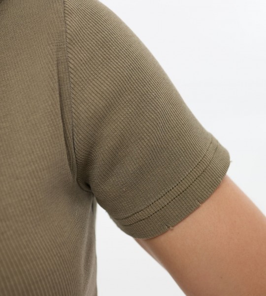 Футболка Edge Stitch Хакі | Showroom By Nona — зображення 4