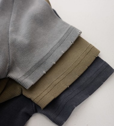 Футболка Edge Stitch Хакі | Showroom By Nona — зображення 5