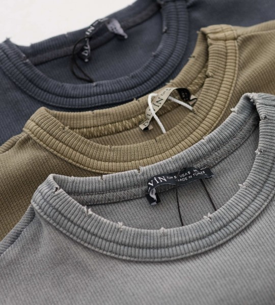 Футболка Edge Stitch Сіра | Showroom By Nona — зображення 3