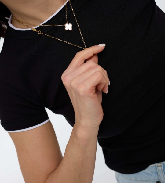 Футболка Outline Чорна | Showroom By Nona — зображення 3 Футболка Outline Чорна | Showroom By Nona — зображення 3