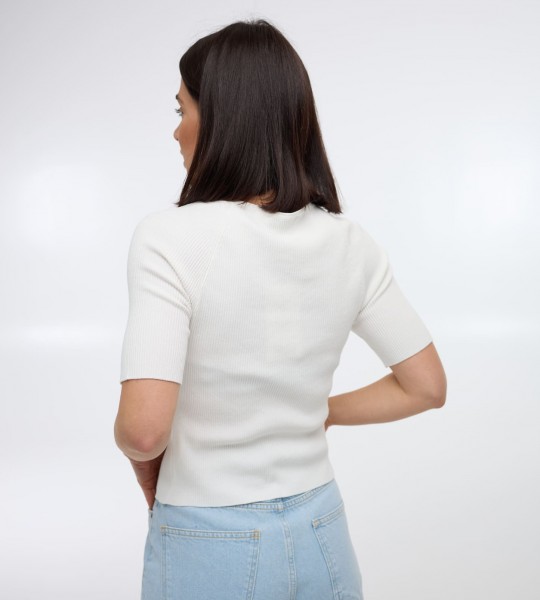 Кофта Slim Button Біла | Showroom By Nona — зображення 2 Кофта Slim Button Біла | Showroom By Nona — зображення 2