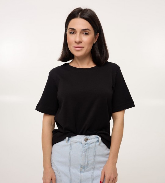 Футболка Comfort Cotton Чорна | Showroom By Nona — зображення 2