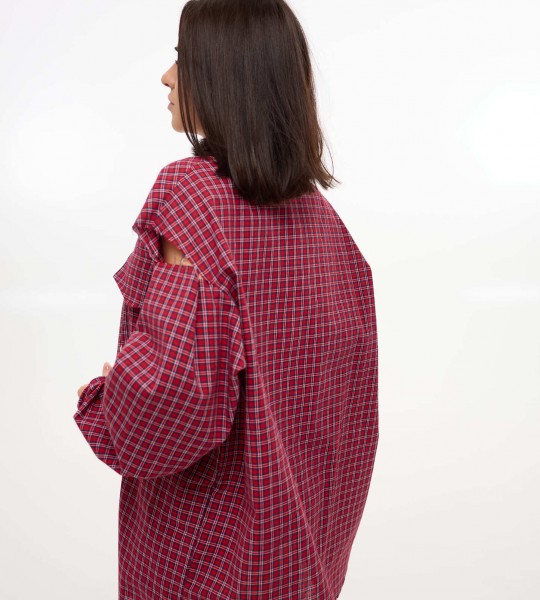 Сорочка Oversize в клітинку з вирізами Червона | Showroom By Nona — зображення 4