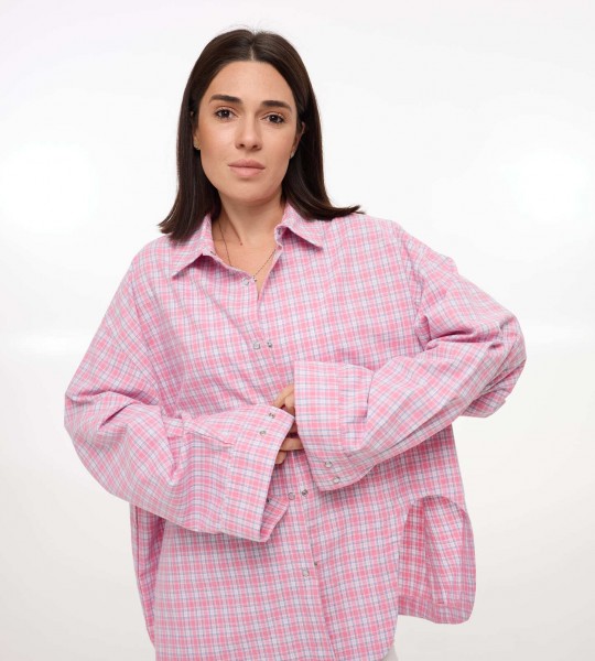 Сорочка Oversize з асиметричним розрізом Ніжно-рожева