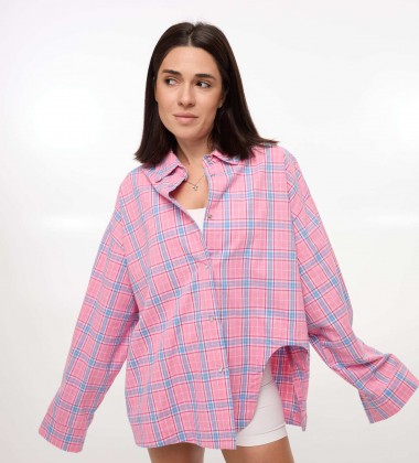 Сорочка Oversize з асиметричним розрізом Рожева | Showroom By Nona — зображення 2