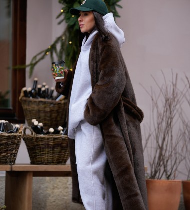 Шуба Fur Noir Prestige Chocolate | Showroom By Nona — зображення 3 Шуба Fur Noir Prestige Chocolate | Showroom By Nona — зображення 3