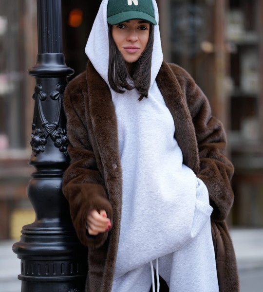 Шуба Fur Noir Prestige Chocolate | Showroom By Nona — зображення 5 Шуба Fur Noir Prestige Chocolate | Showroom By Nona — зображення 5