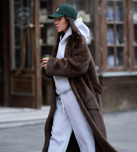 Шуба Fur Noir Prestige Chocolate | Showroom By Nona — зображення 7 Шуба Fur Noir Prestige Chocolate | Showroom By Nona — зображення 7