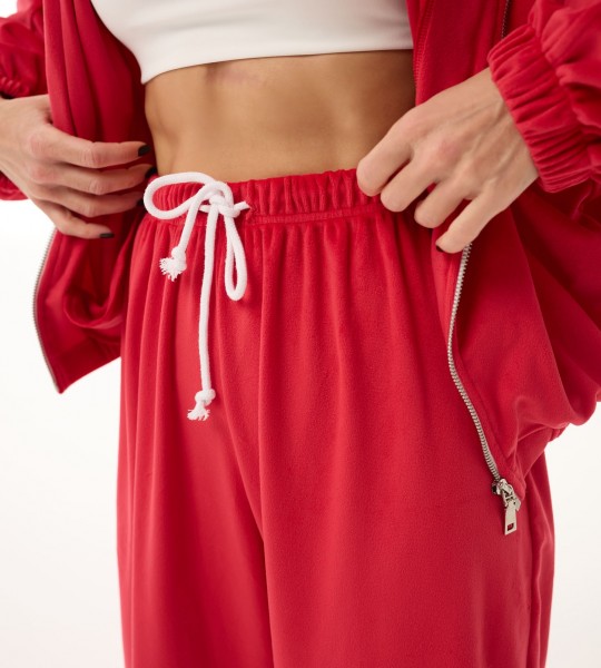 Костюм Velour Style Червоний | Showroom By Nona — зображення 5 Костюм Velour Style Червоний | Showroom By Nona — зображення 5