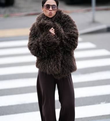 Шуба Cloud Chocolate | Showroom By Nona — зображення 9 Шуба Cloud Chocolate | Showroom By Nona — зображення 9