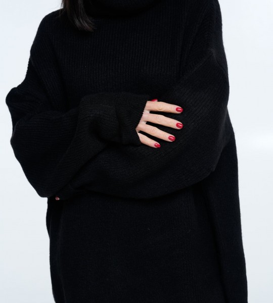 Светр Oversize Warm Hug Чорний | Showroom By Nona — зображення 3