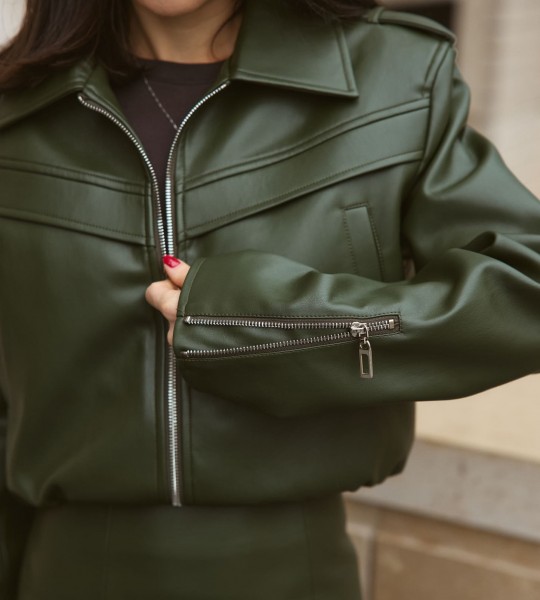 Куртка Moto Line Olive | Showroom By Nona — зображення 8 Куртка Moto Line Olive | Showroom By Nona — зображення 8