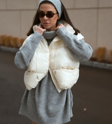 Жилетка Glossy Puff Milk | Showroom By Nona — зображення 5 Жилетка Glossy Puff Milk | Showroom By Nona — зображення 5