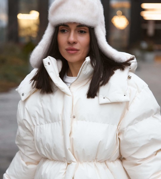Пуховик Arctic Puff Молочний | Showroom By Nona — зображення 3 Пуховик Arctic Puff Молочний | Showroom By Nona — зображення 3