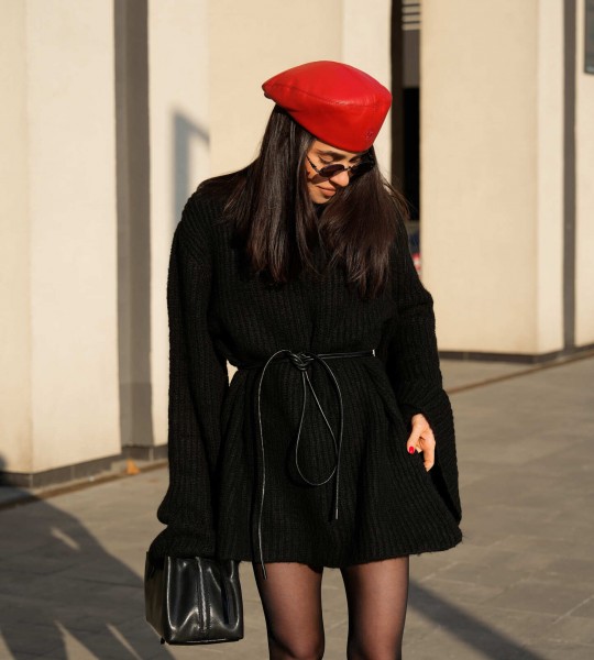 Светр Cloud Form Knit Чорний