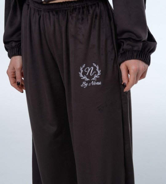 Костюм Velvet Crest By Nona Chocolate | Showroom By Nona — зображення 3