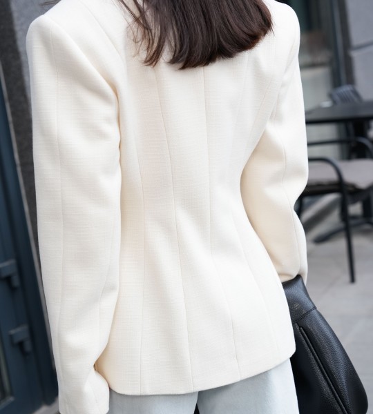 Блейзер Sharp Line Молочний | Showroom By Nona — зображення 4 Блейзер Sharp Line Молочний | Showroom By Nona — зображення 4