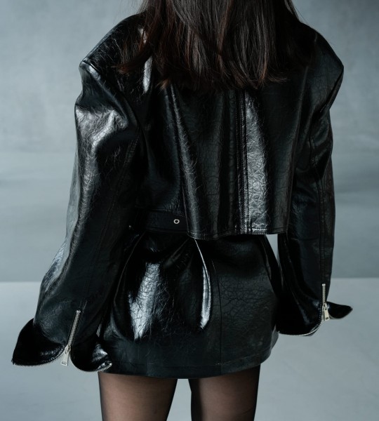 Куртка Dark Aura Чорна | Showroom By Nona — зображення 7