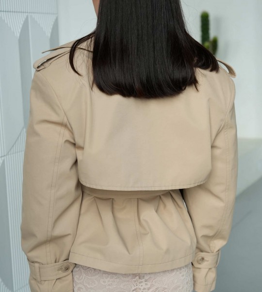 Тренч Elegant Form Пісочний | Showroom By Nona — зображення 3 Тренч Elegant Form Пісочний | Showroom By Nona — зображення 3