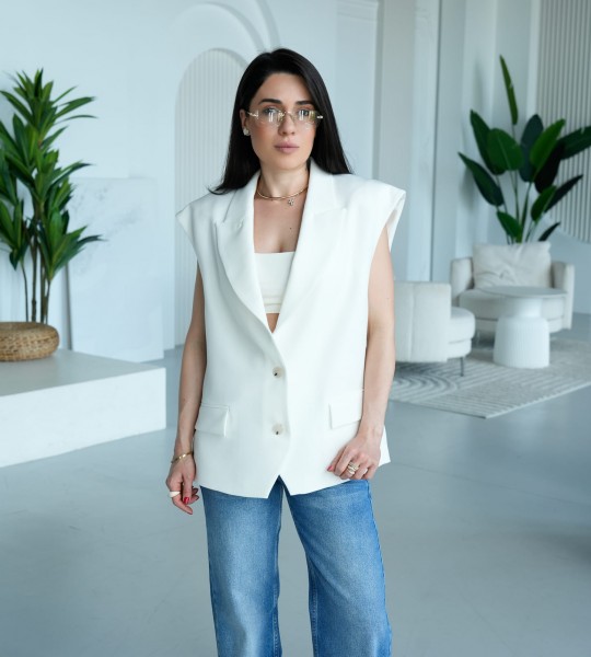 Жилетка Sculpt Vest Молочна | Showroom By Nona — зображення 2