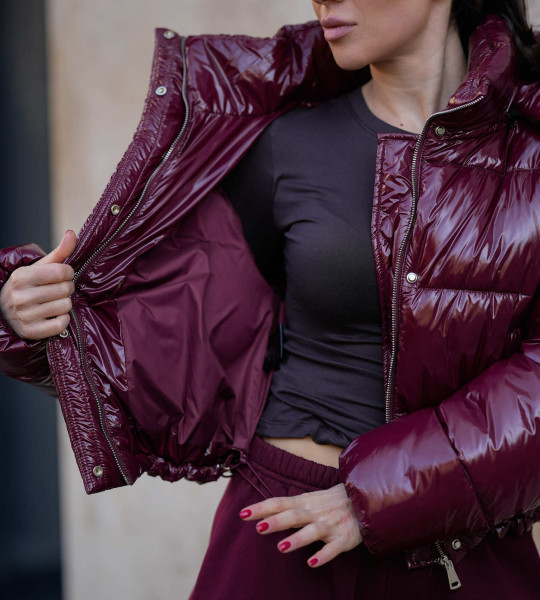 Куртка Garnet Бордо | Showroom By Nona — зображення 2 Куртка Garnet Бордо | Showroom By Nona — зображення 2