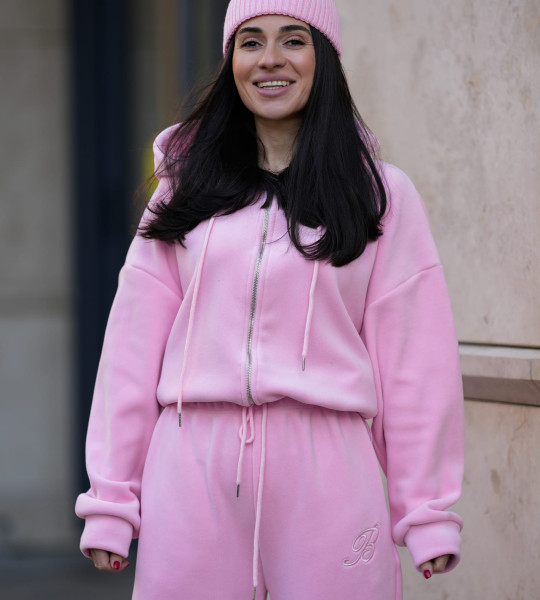 Костюм Soft Monogram Рожевий | Showroom By Nona — зображення 2 Костюм Soft Monogram Рожевий | Showroom By Nona — зображення 2