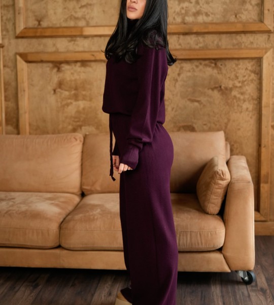 Костюм Signature Knit Вишня | Showroom By Nona — зображення 4
