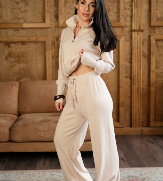 Костюм Signature Knit Пудра | Showroom By Nona — зображення 4